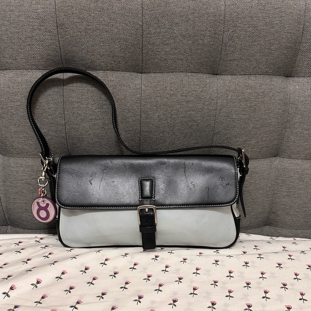 Vintage Coach Hampton Flap Shoulder Bag Y2K